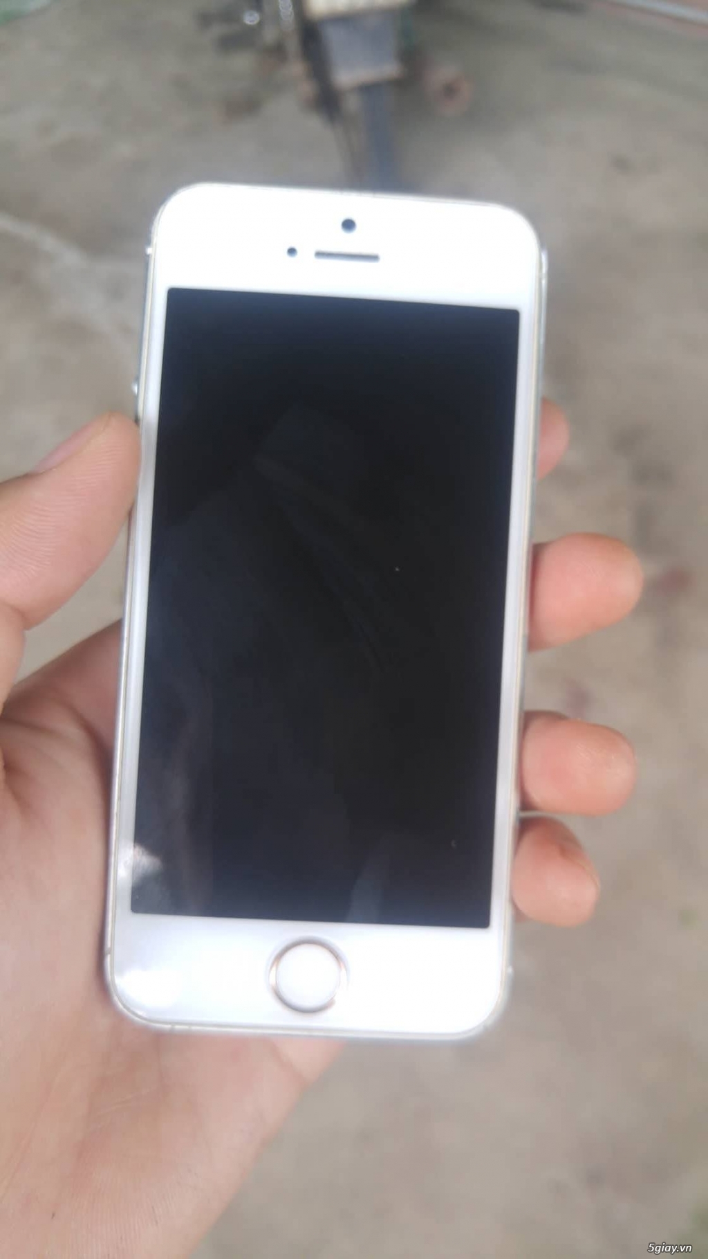 Iphone 5 lock nhật 32G trắng, ngoại hình ok - 2