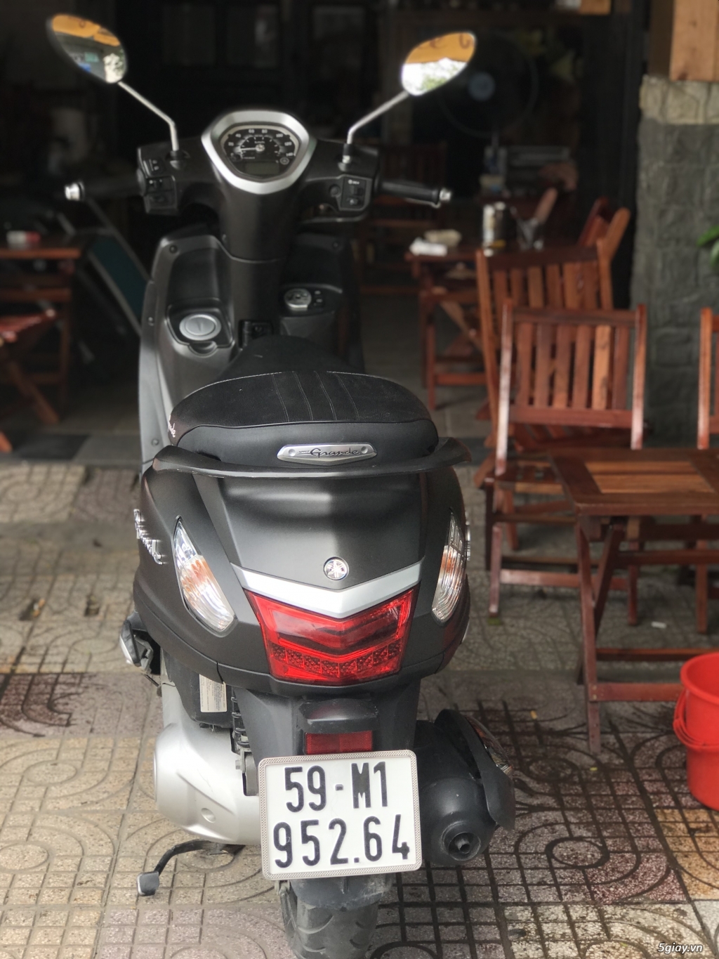 Yamaha grande deluxe đen nhám 2016 - 3