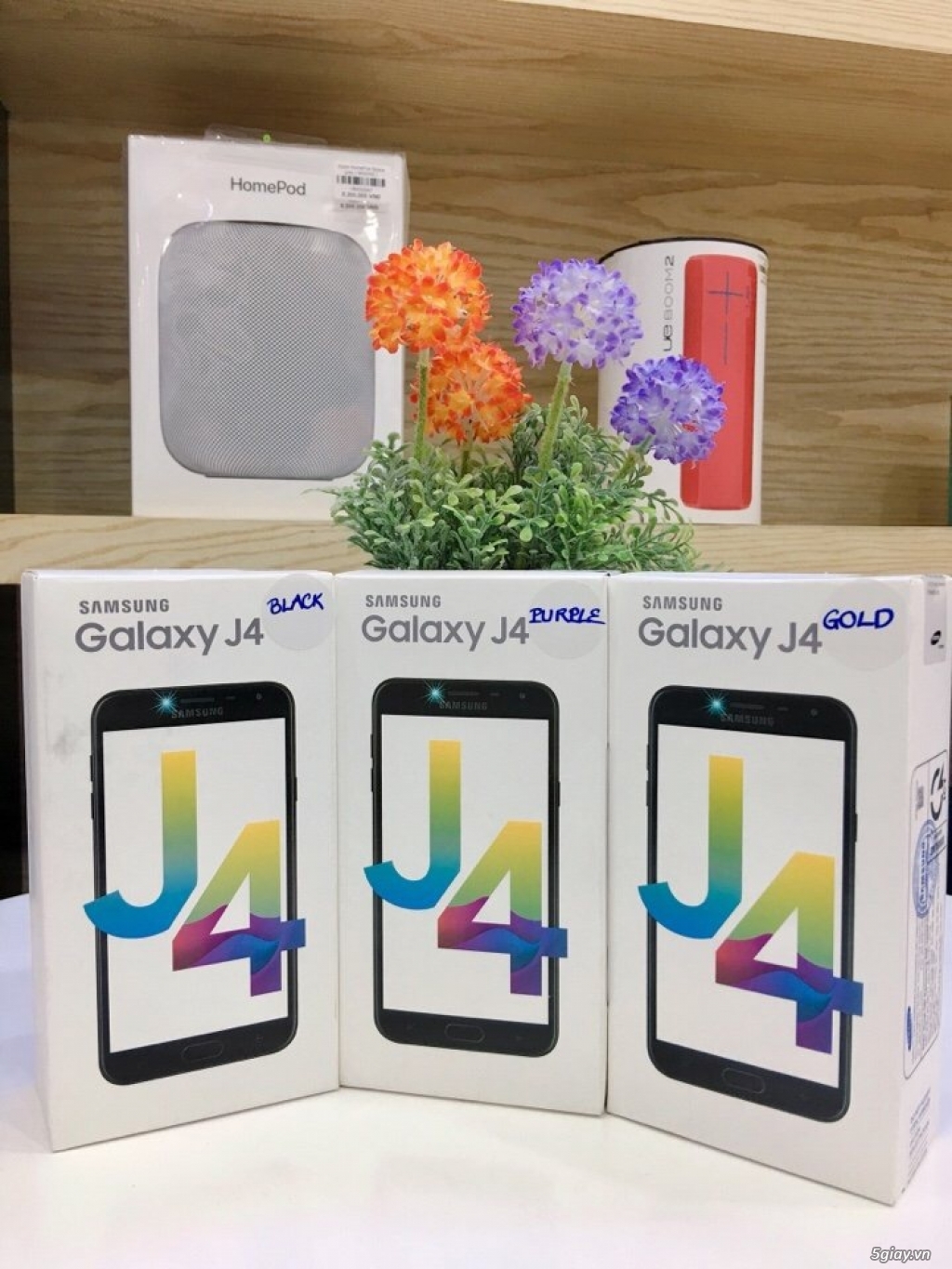 Cần bán Samsung Galaxy J4 - 3