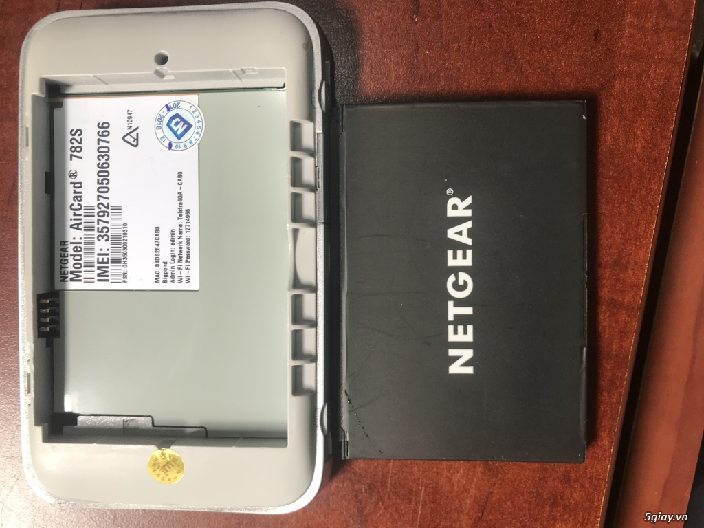 Cần bán netgear 782s