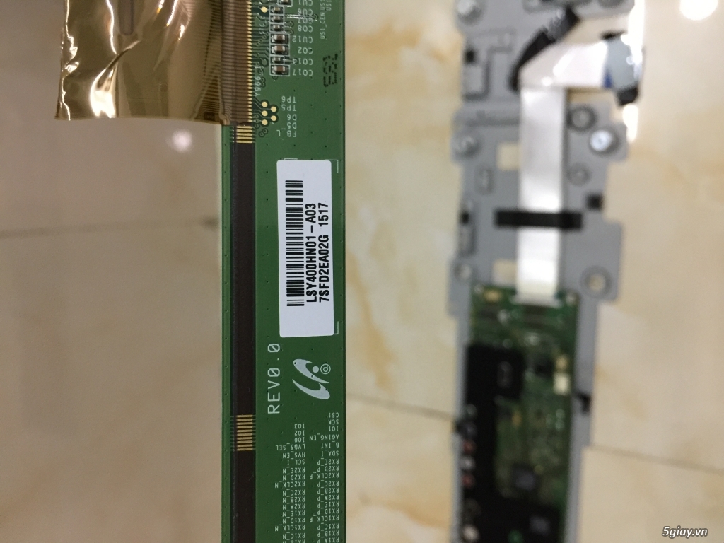 Dọn kho dư mấy đồ linh tinh của tivi led sony 40in - 2