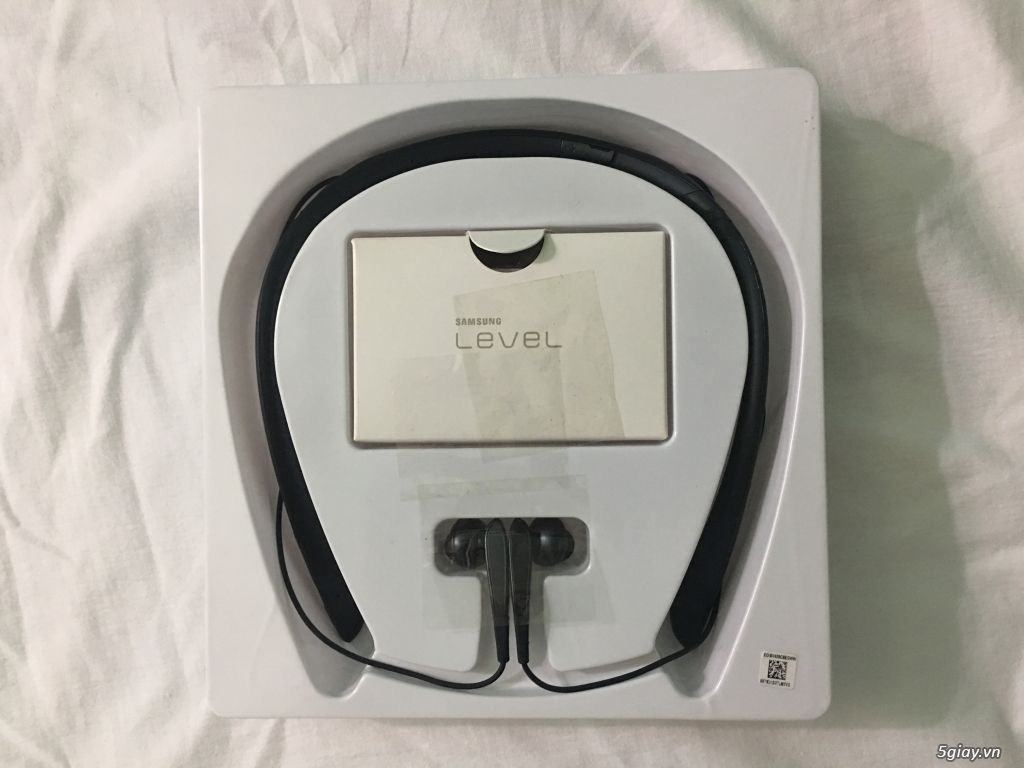 Cần Bán : Tai nghe Bluetooth nhét trong Samsung Level U Pro - 2