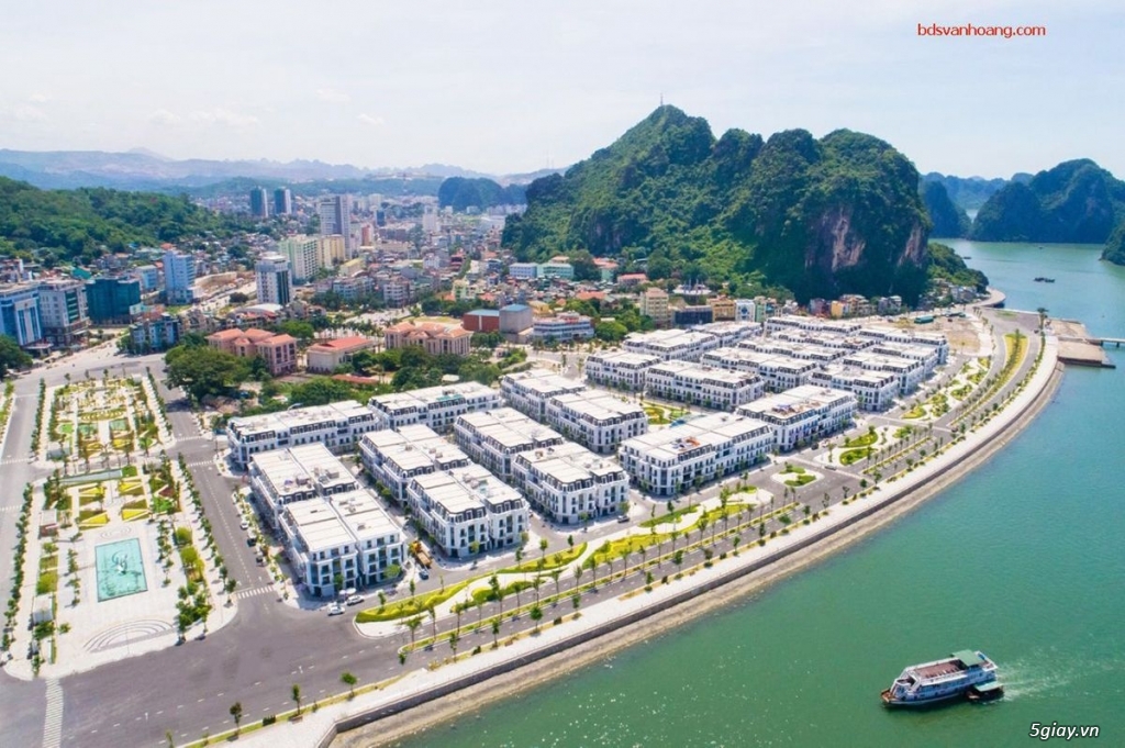 Căn Góc Mặt Biển Vinhomes Dragon Bay Hạ Long - 4