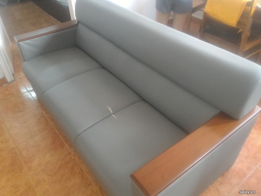 Cần bán ghế Sofa cũ giá chỉ triệu - TPHCM - 1