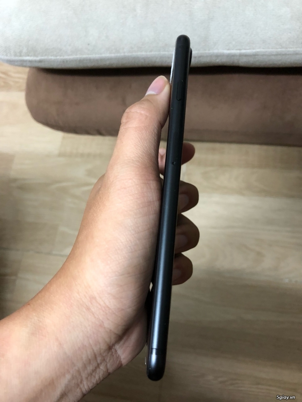 Iphone 7 pkus 128gb đen nhám qte mỹ máy zin ốc con gan 99% - 1