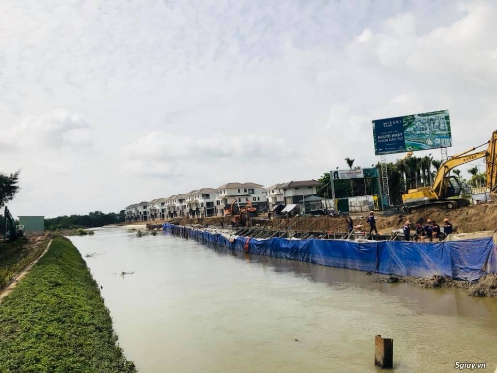 Biệt Thự Đảo 3 mặt sông Valora Mizuki giá 7ty7-LH: 090.666.2356 - 4