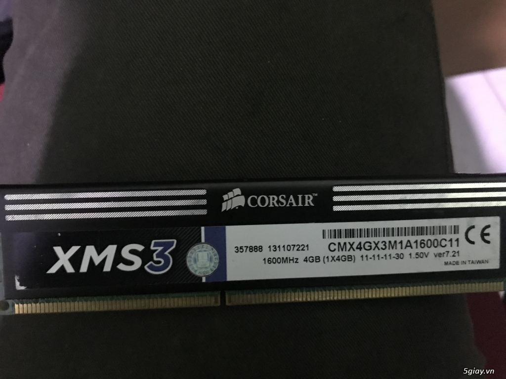 Ram PC corsair 4gb , 8gb bú 1600 có tản nhiệt - 2
