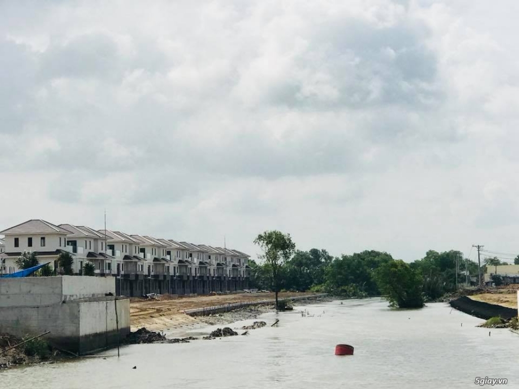 Biệt Thự Đảo 3 mặt sông Valora Mizuki giá 7ty7-LH: 090.666.2356 - 3