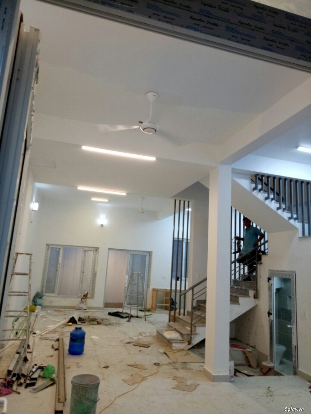 Sơn nước giả đá uy tín giá hợp lý - 3