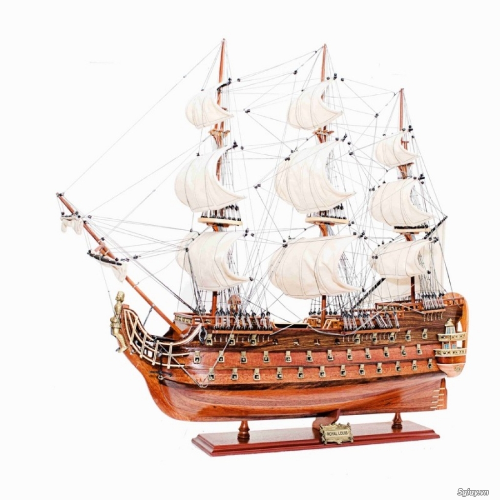 Thuyền gỗ Royal Louis