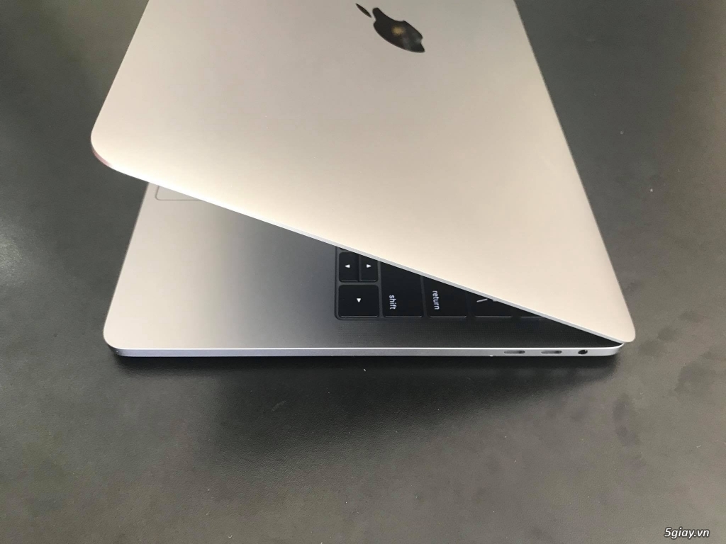 Macbook Pro 2017 Touchbar Apple Care 2021 - 1