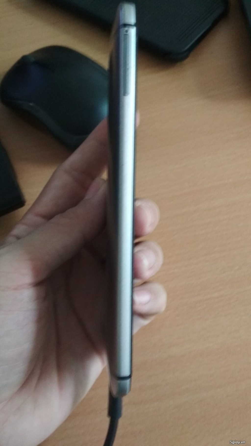 xác sống htc one m8