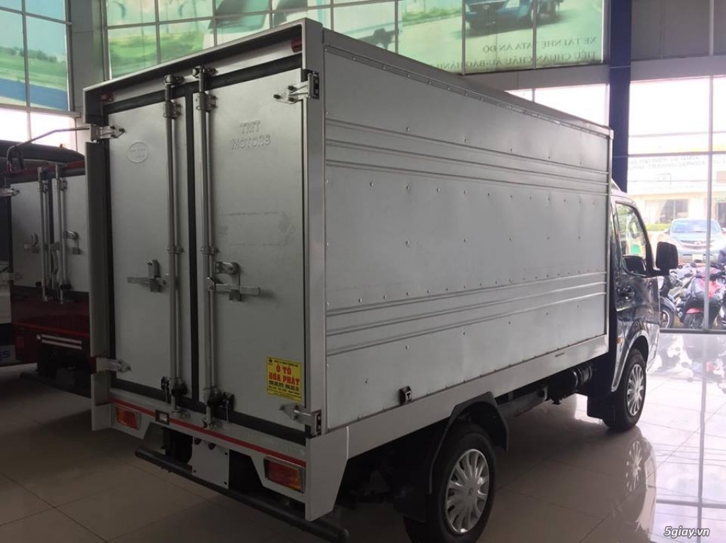 Xe tải TATA 1t2 Super Ace Thùng kín đời mới 2018 hàng mới + Giảm 10tr - 1