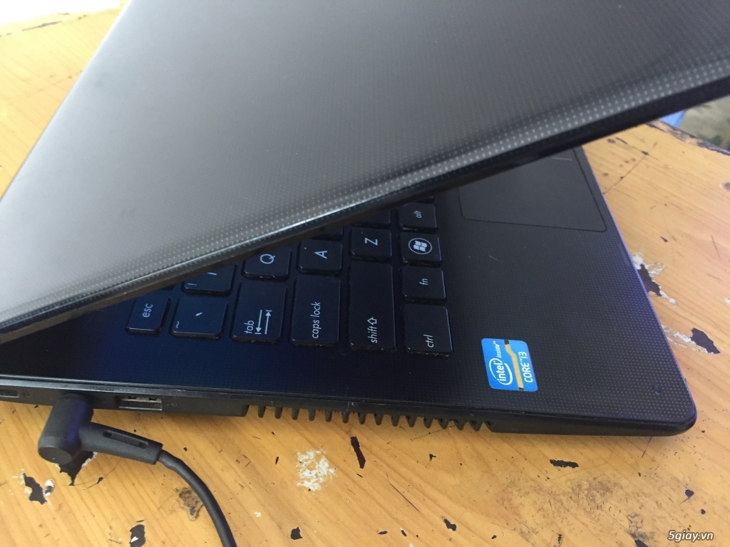 Asus X401, máy đẹp i3, giá rẻ, mạnh