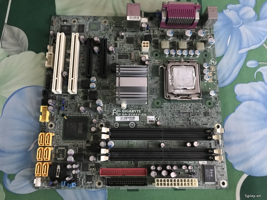 main workstation gigabyte GA-5YASV-RH - 1