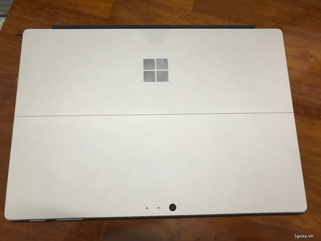 Bán Surface Pro 2017 Core i7, RAM 8GB, SSD 256GB likenew + Cover Pro 7 - 2