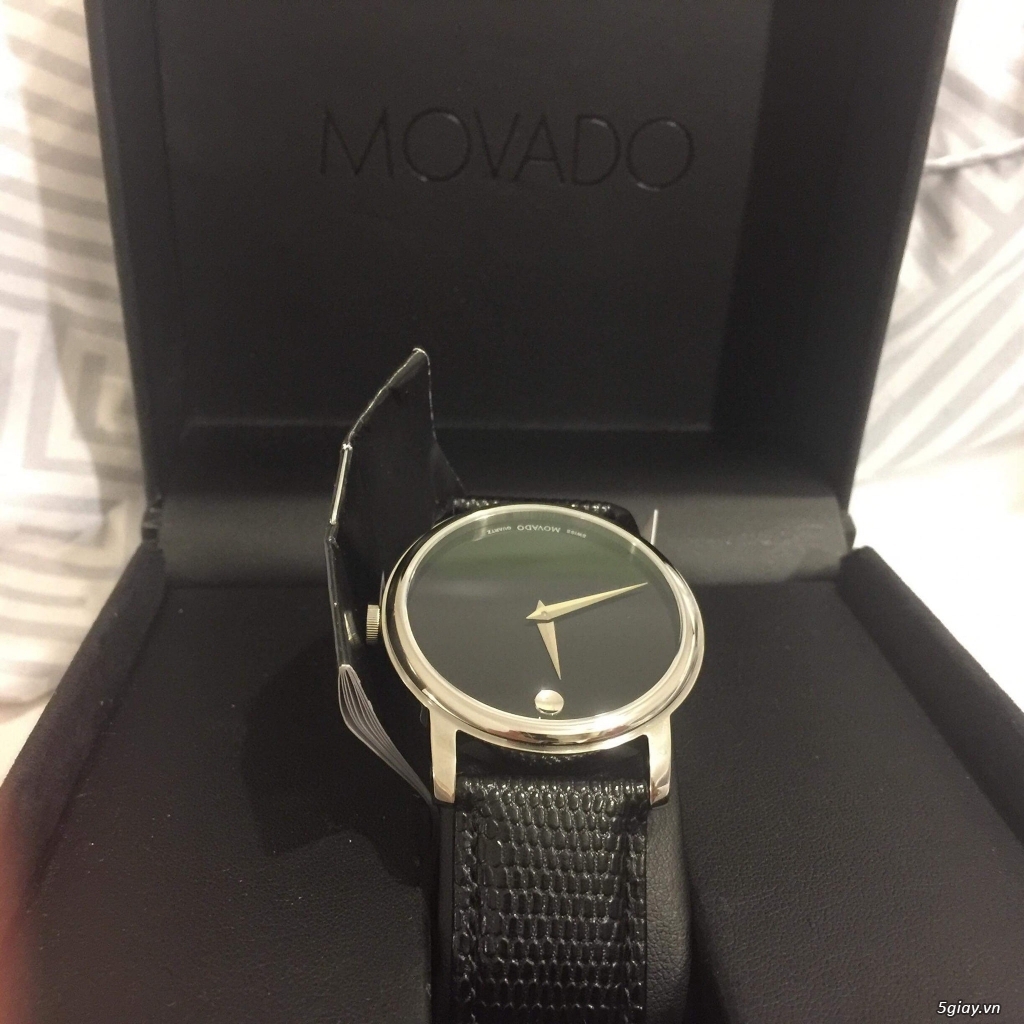 Movado xách tay Nhật.