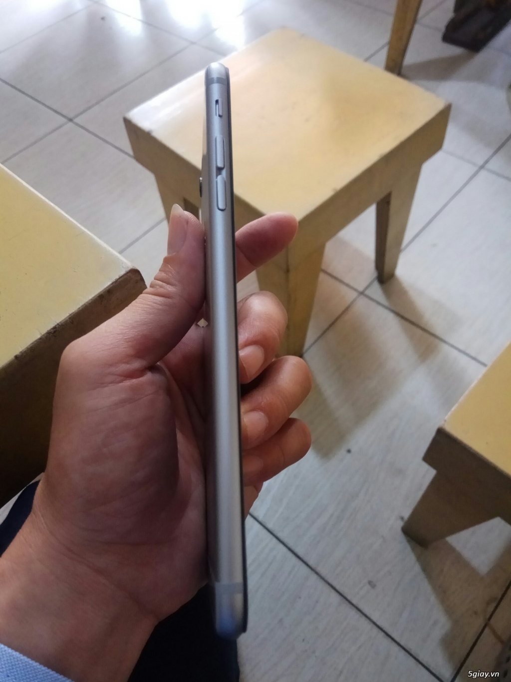 Thanh lý cặp iphone 6/6plus QT MVT - 1