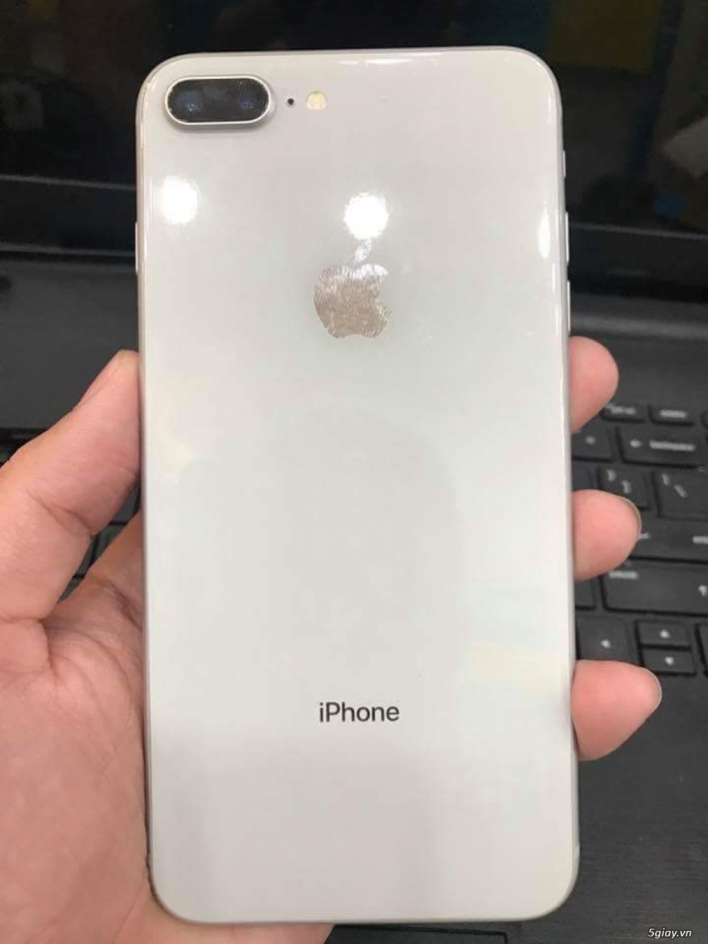 Iphone 8plus 64G Bạc - 1