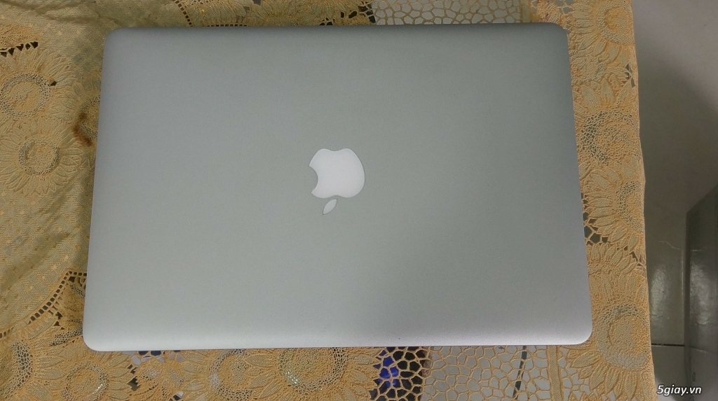 Bán Macbook Air (13-inch, Mid 2013)/ 4GB Ram/ SSD 128GB - 1