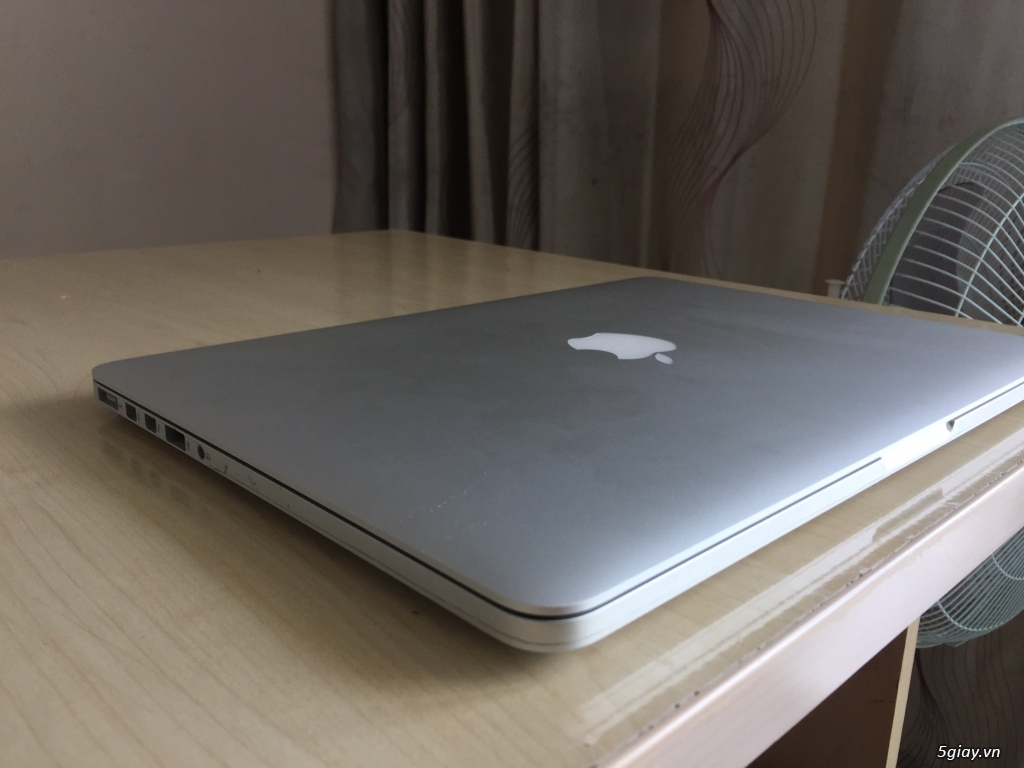 Cần bán macbook pro 2014, core i5, ram 8G, ssd 256 - 3