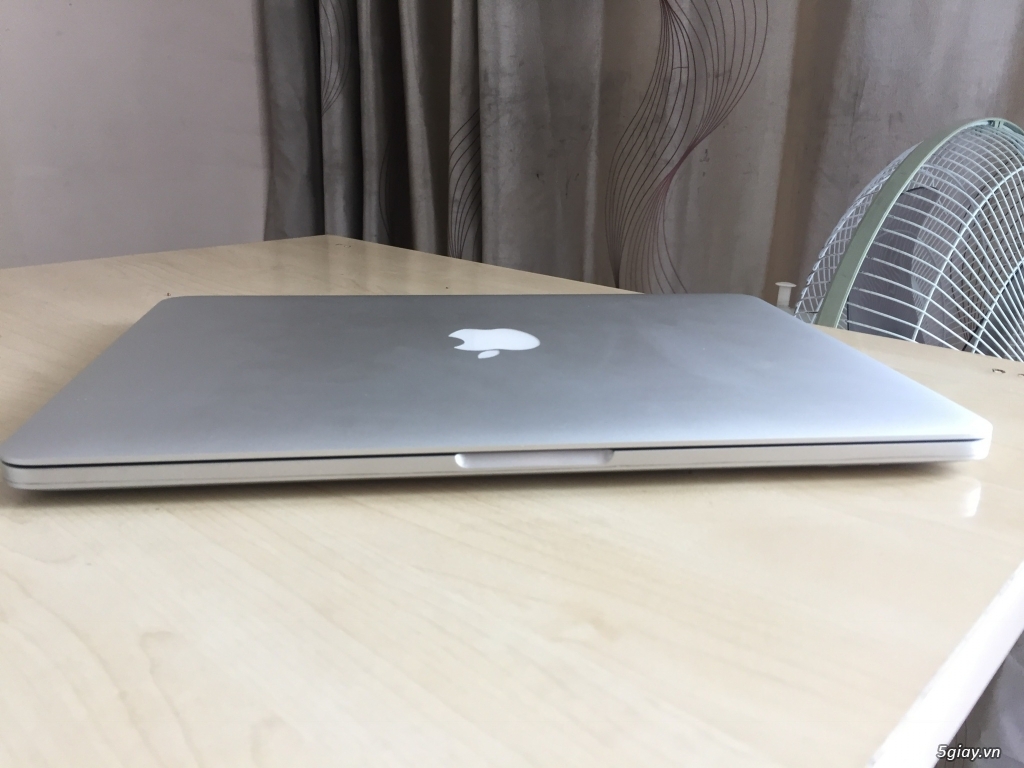 Cần bán macbook pro 2014, core i5, ram 8G, ssd 256 - 2
