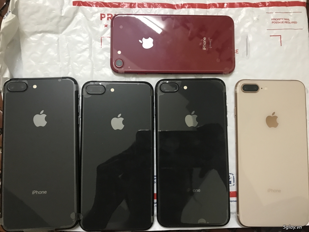 iPhone 8 Plus new 100% 16.5tr X 23.3tr