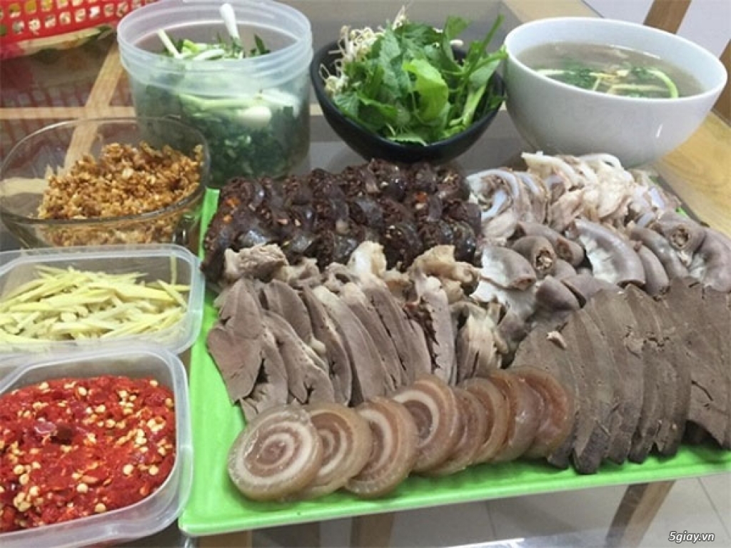 Hôm nay ăn hủ tíu thấy 1 con sán lãi - 3