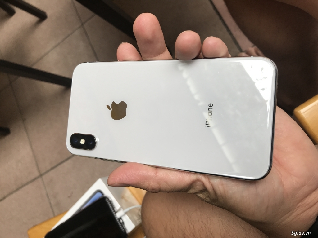Iphone x 64g sprint lock 15.3tr