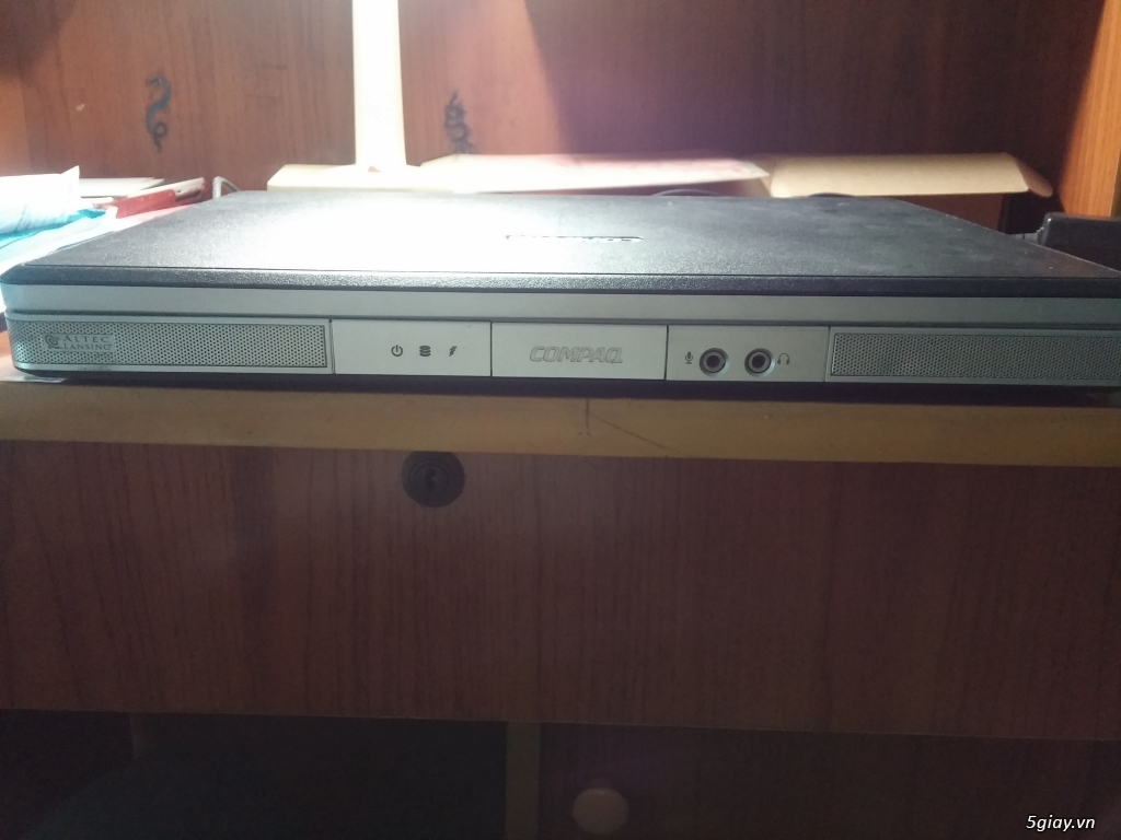 BÁN LAPTOP HP COMPAQ PRESARIO V2000 - 6