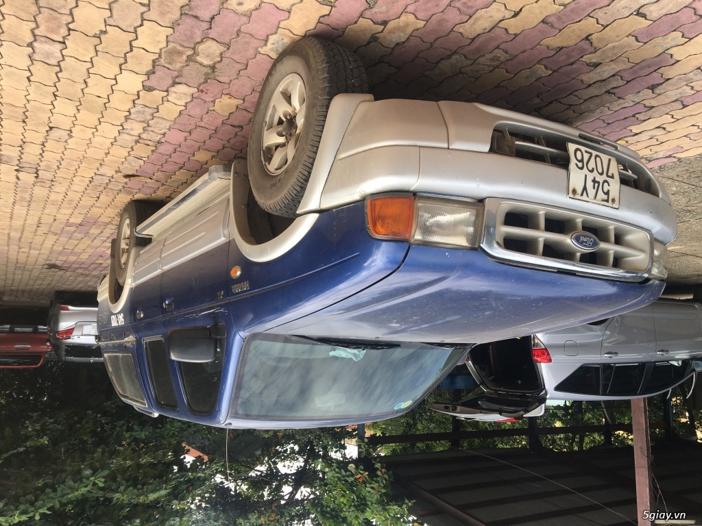 Cần thanh lý xê Ford Ranger 2002 gấp