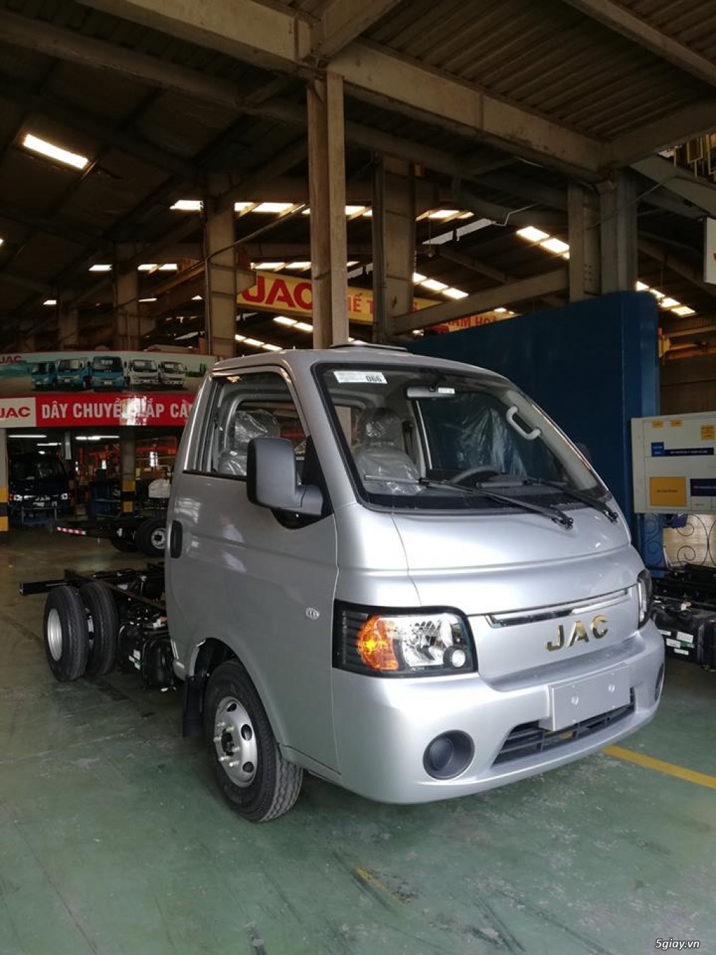 Xe tải JAC Cabin X5 990kg 1t2 1t49 chỉ cần trả trước 100 hết ngày 15 - 27