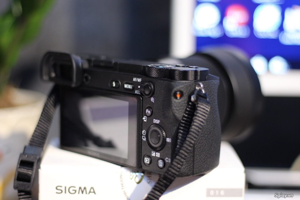Cần bán SONY A6500 (new 99,9%) - 1