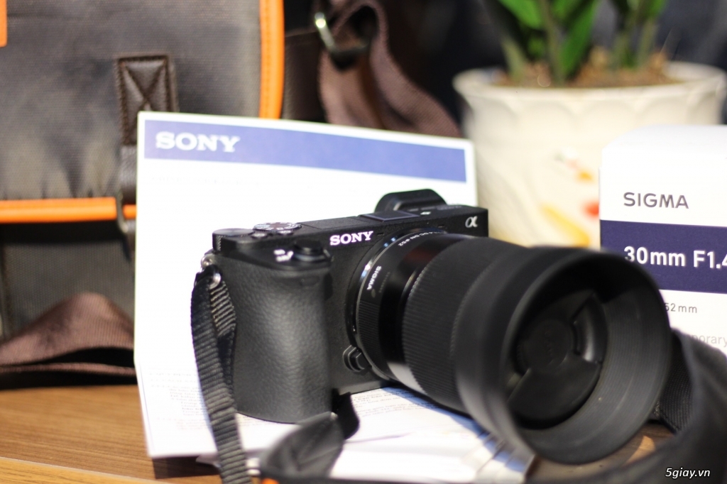 Cần bán SONY A6500 (new 99,9%) - 2