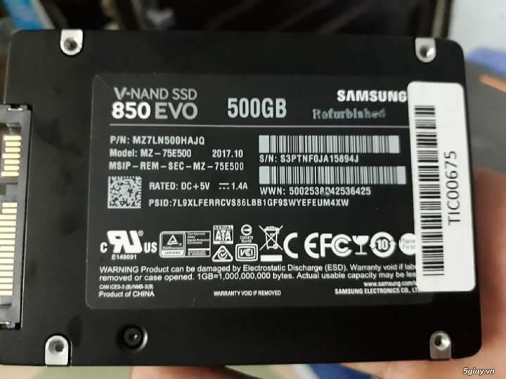 SSD SAMSUNG 850 EVO 500GB mới sử dụng vài giờ