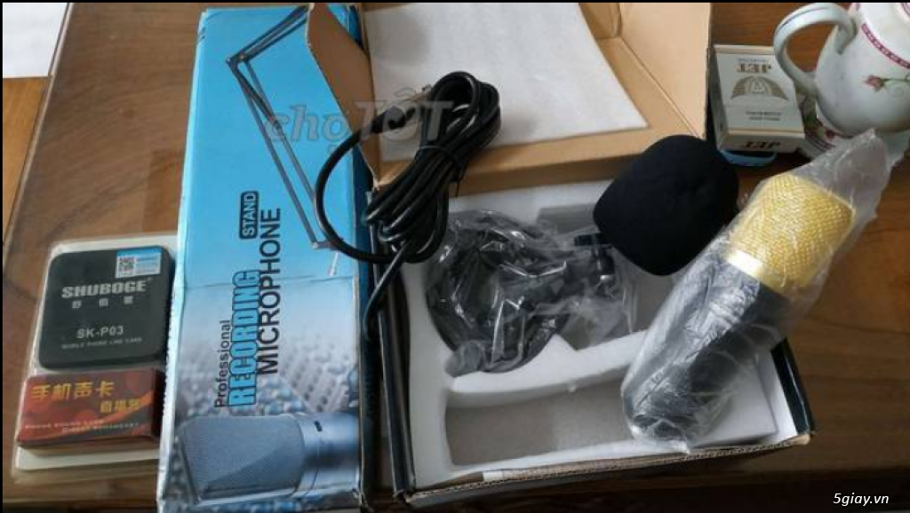 Dọn phòng thanh lý hàng cất tủ - 1