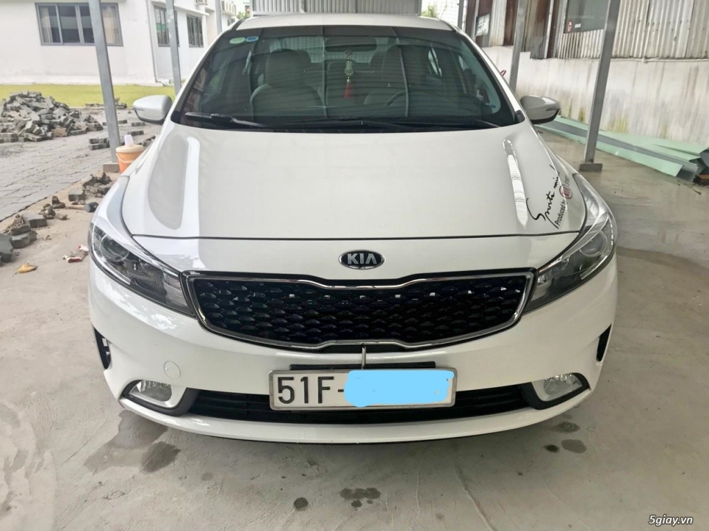Bán xe KIA CERATO 1.6MT 2016 xe vừa hết roda - 4