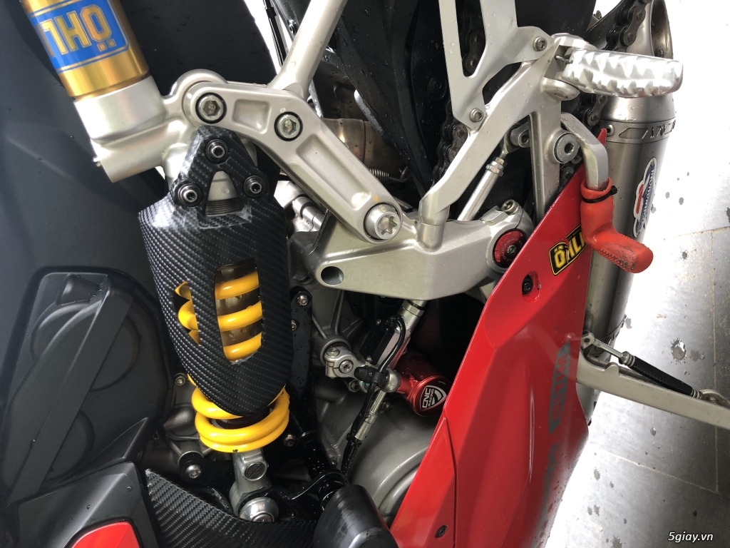 Ducati panigale 899 - 1