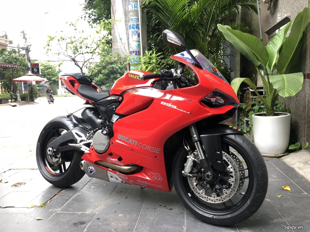 Ducati panigale 899 - 4