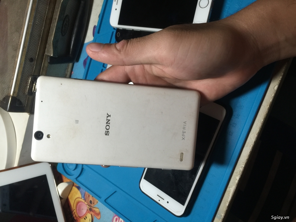 sony C4 2 sim