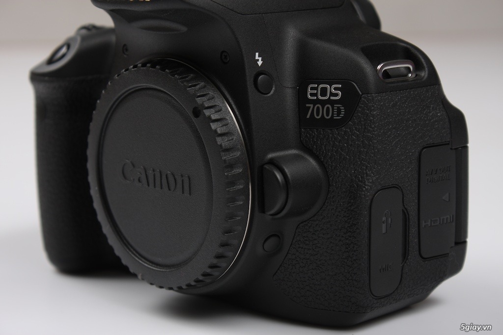 Canon 700D + Kit 18-55 STM Fullbox