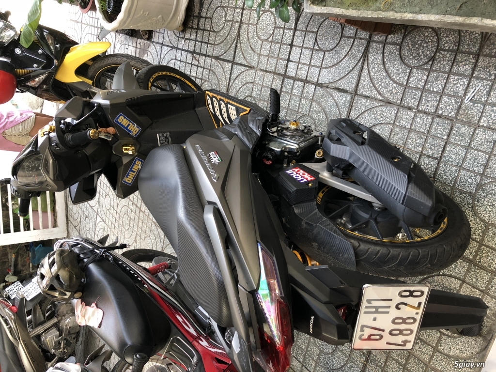 Cần bán chiếc Vario nhà chạy mới toanh. - 2