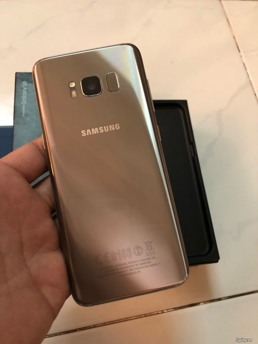 Galaxy S8 Gold - 3