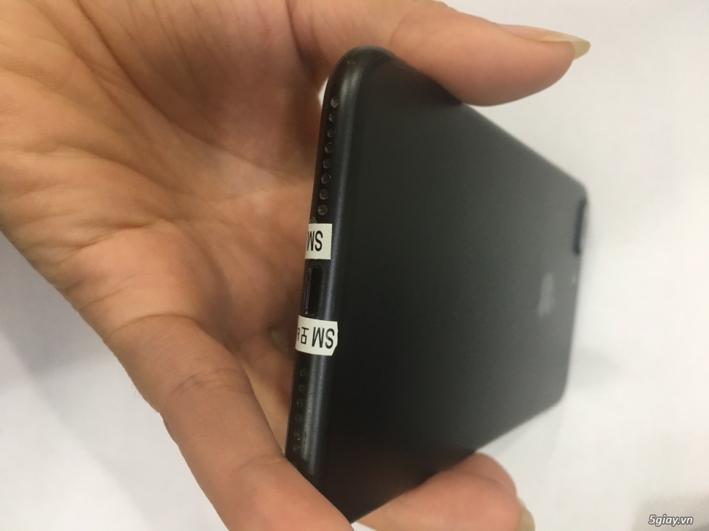ip 7plus 128GB đen bóng quốc tế hàng xách tay zin như mới - 3