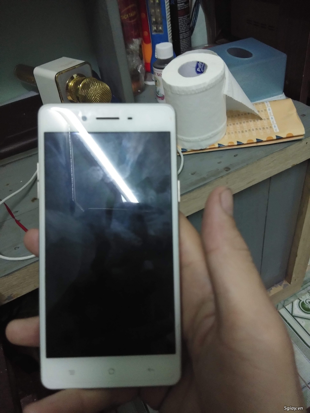 MÌNH CẦN GL OPPO F1 VÀ CON VIVO V7 CÒN BẢO HÀNH LÂU. - 1