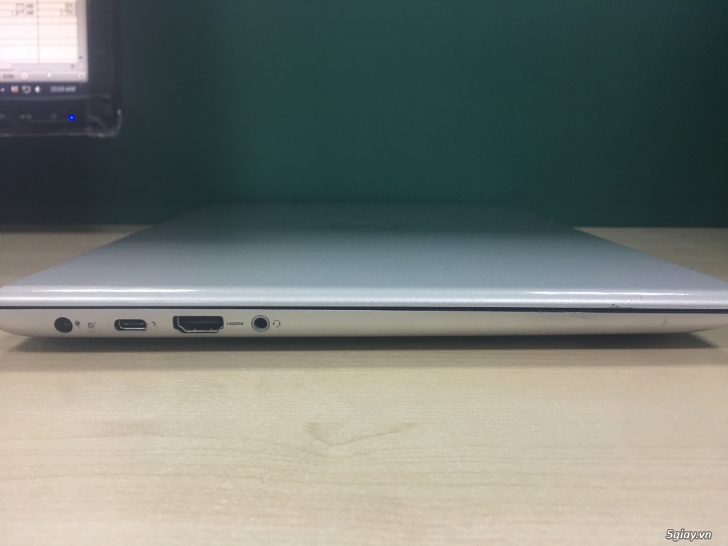 Cần bán Dell Vostro 5471 (còn bảo hành)