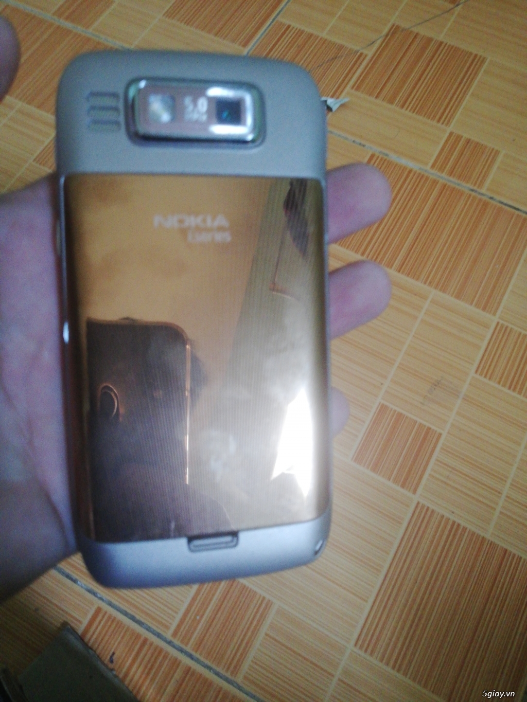 NOKIA E72 - 2
