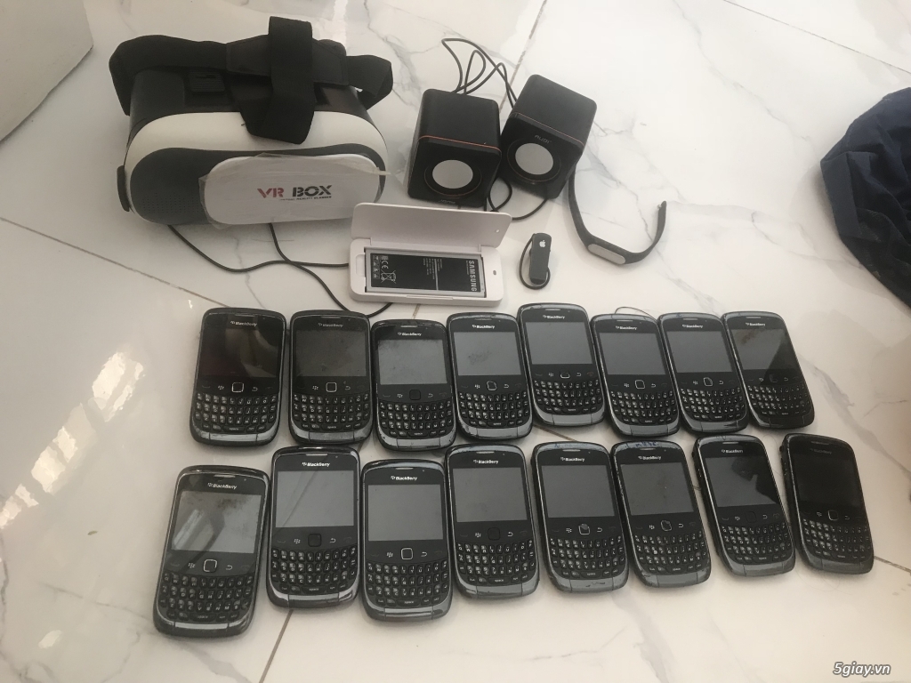 16 cây xác BB9300 + đồng hồ mi shine, linh tinh