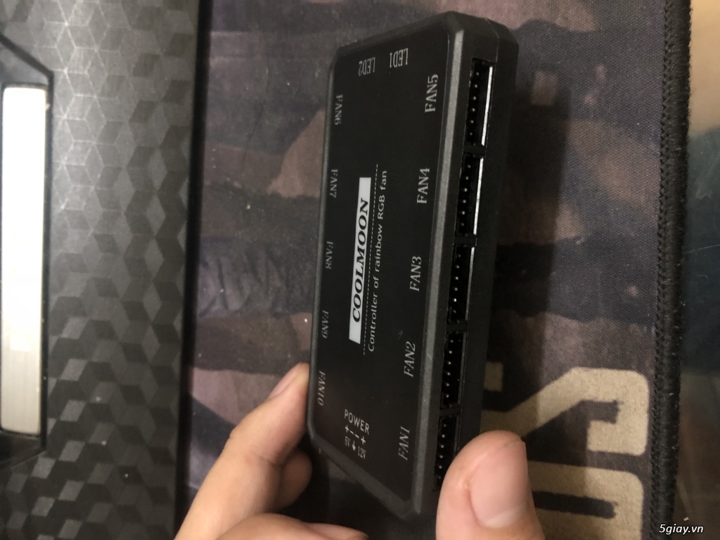 Cần mua hub controller fan rgb - 1