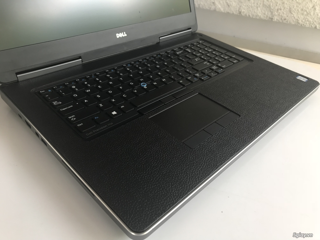 Dell Precision 7710 cùi bắp cần đi nhanh! - 1